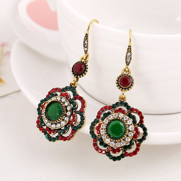 Ethnic-style hollow-out flower earrings