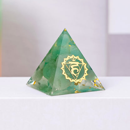 Gravel Resin Pyramid Ornament