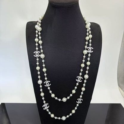 Handmade Beaded Pearl Necklace