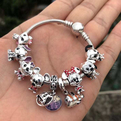 Elegant Floral Charm Bracelet for Women