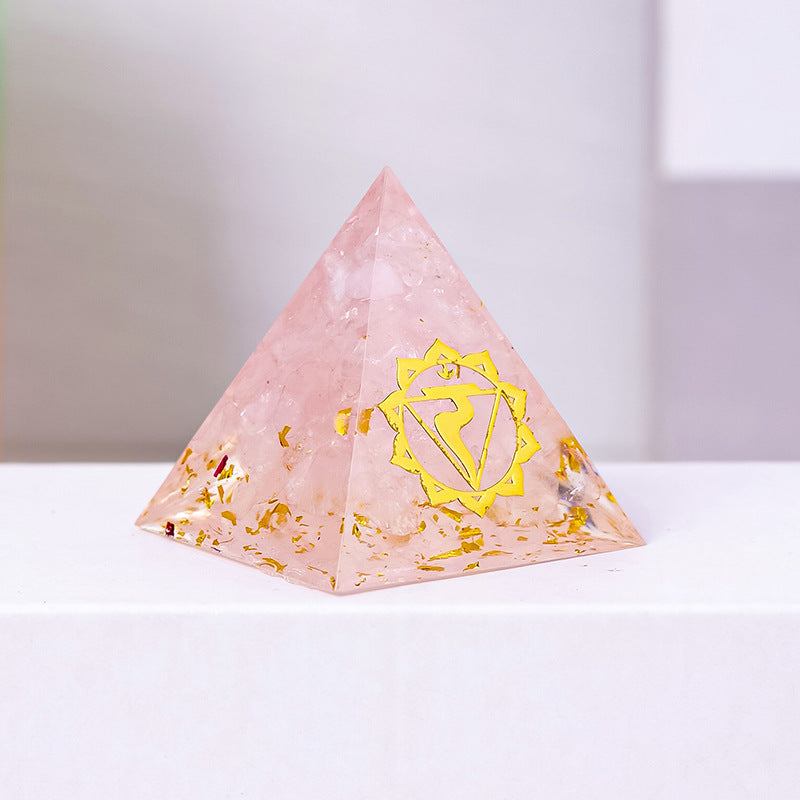 Gravel Resin Pyramid Ornament