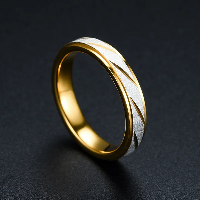 Fashion Stainless Steel Gold Plated Wave Pattern Couple Ring Titanium Steel Wedding Engagement Ring Promise Ring Jewelry Gift