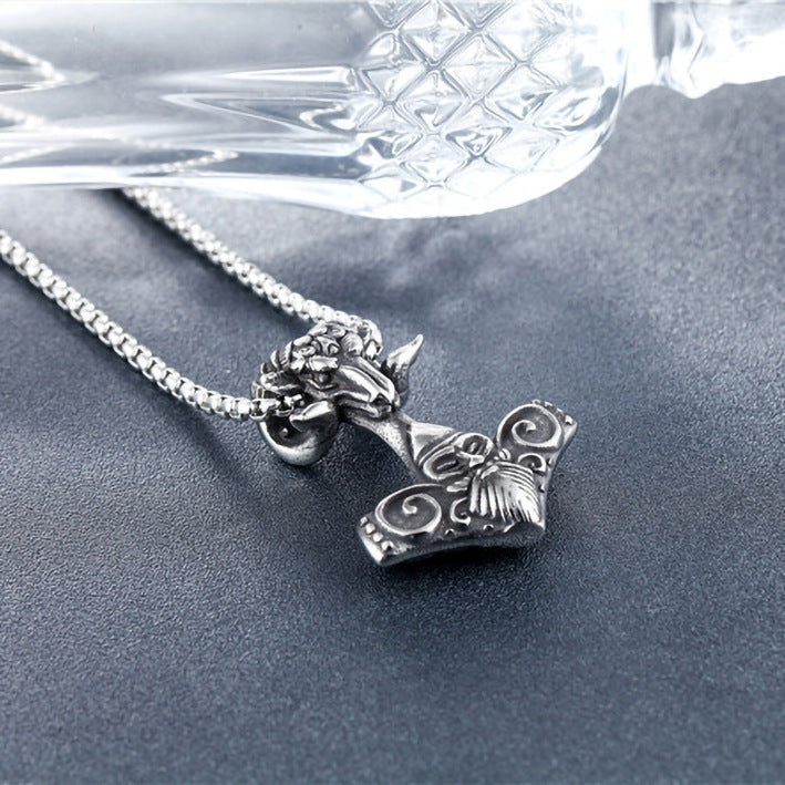 Retro Pendant Necklace