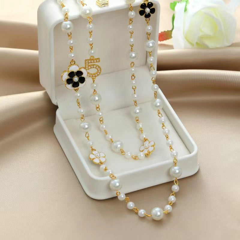 Handmade Beaded Pearl Necklace