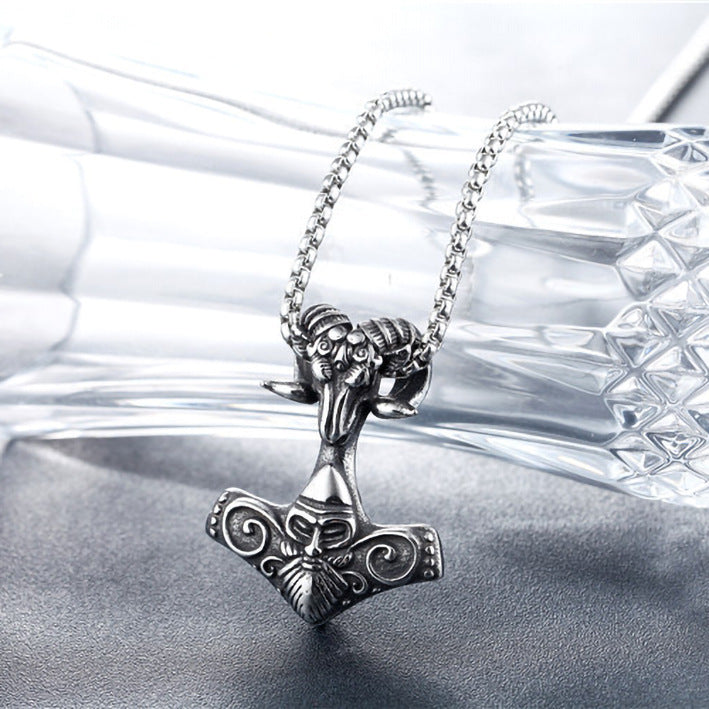 Retro Pendant Necklace