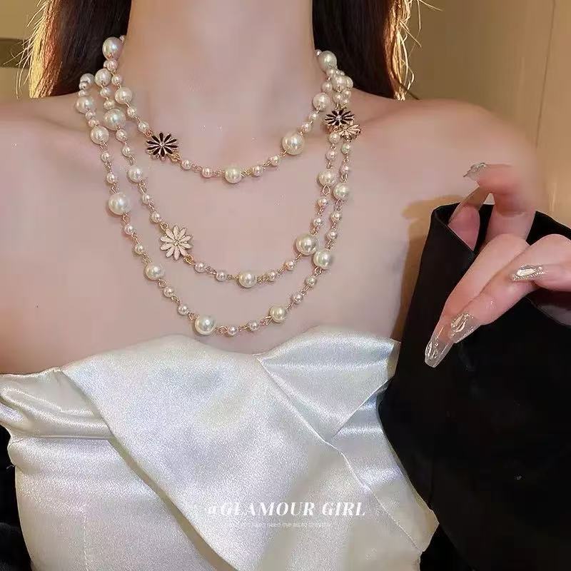 Handmade Beaded Pearl Necklace