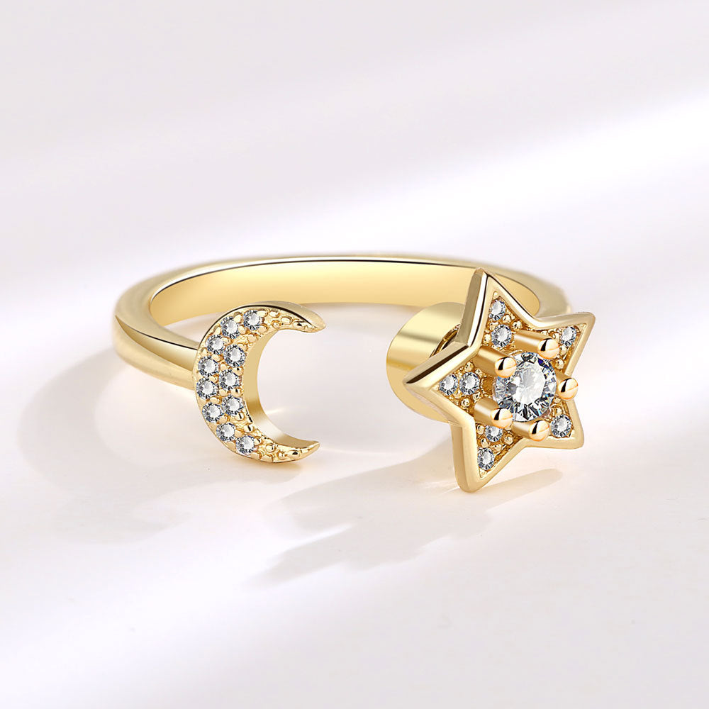 Moon and Spinning Star Ring