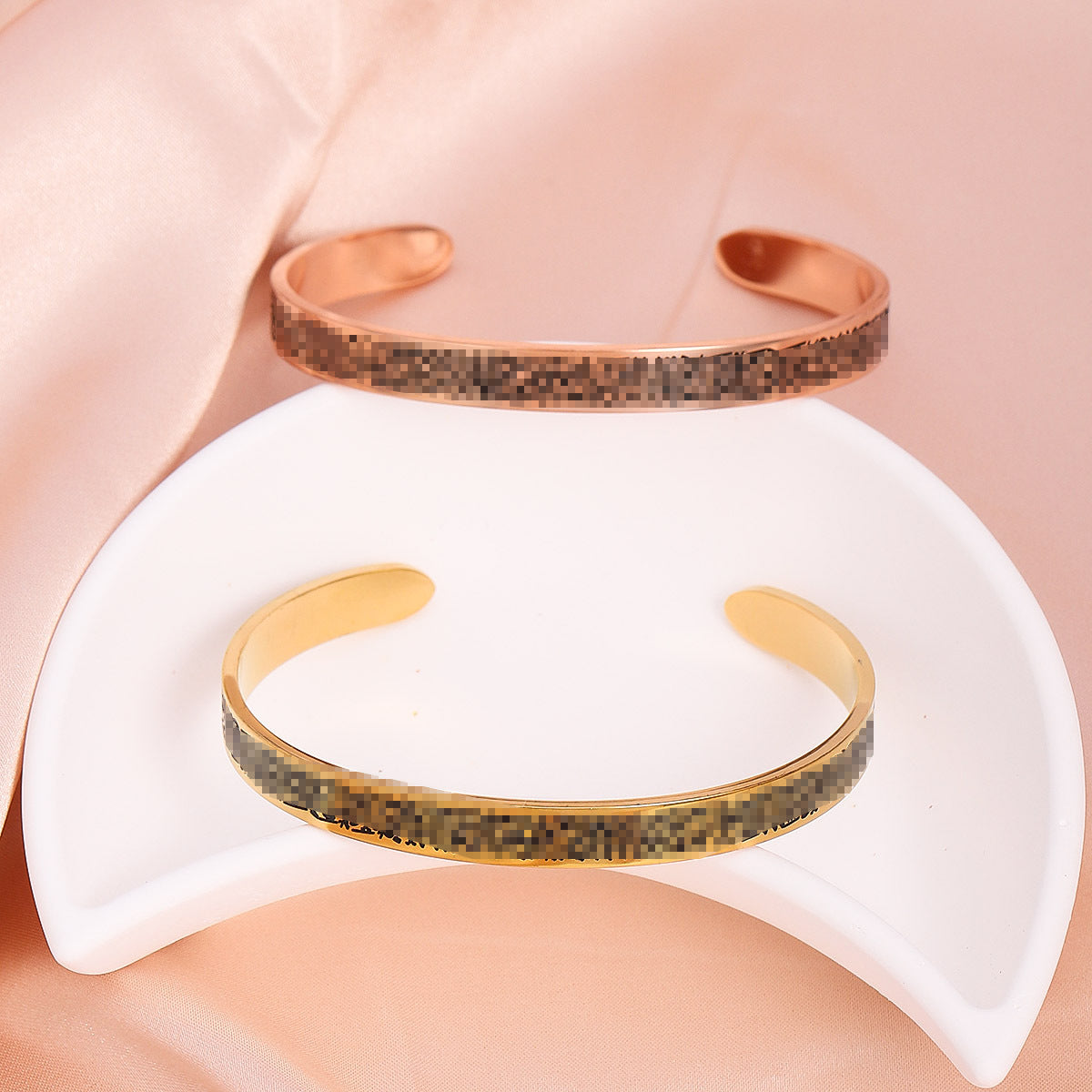 Arabic open bracelet