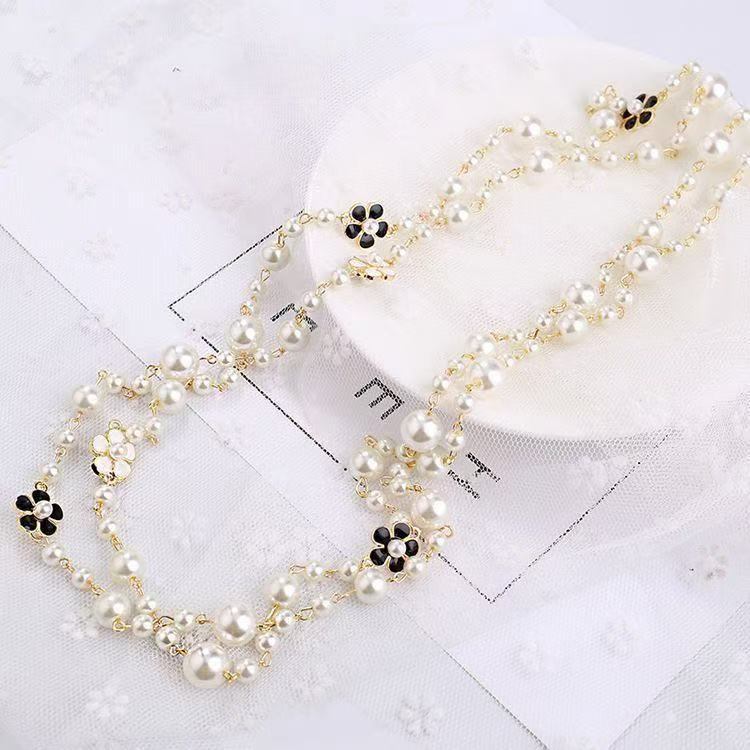 Handmade Beaded Pearl Necklace