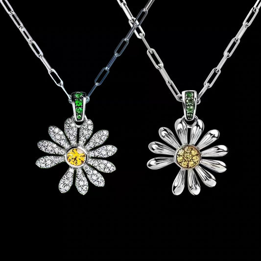 Daisy Diamond Pendant Necklace