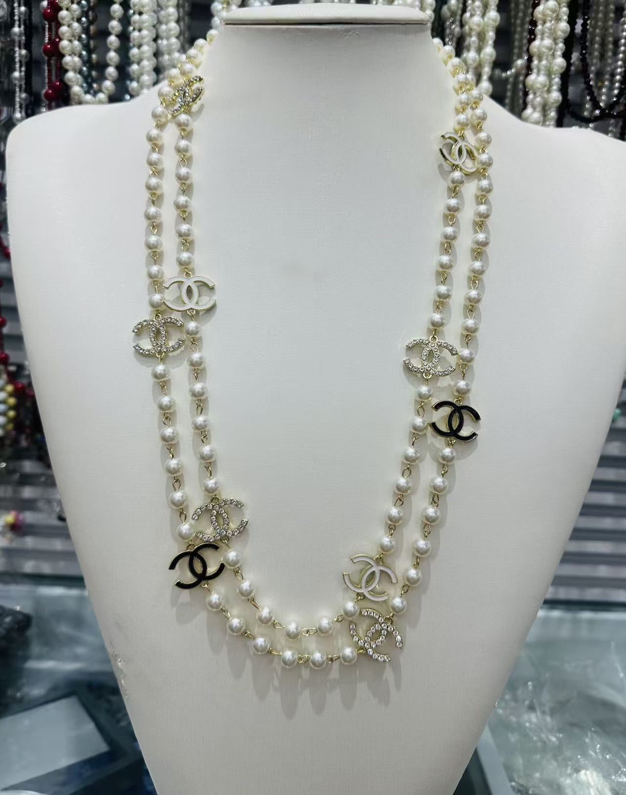 Handmade Beaded Pearl Necklace