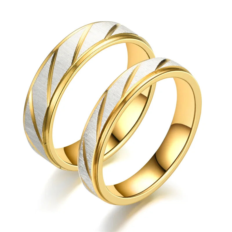 Fashion Stainless Steel Gold Plated Wave Pattern Couple Ring Titanium Steel Wedding Engagement Ring Promise Ring Jewelry Gift