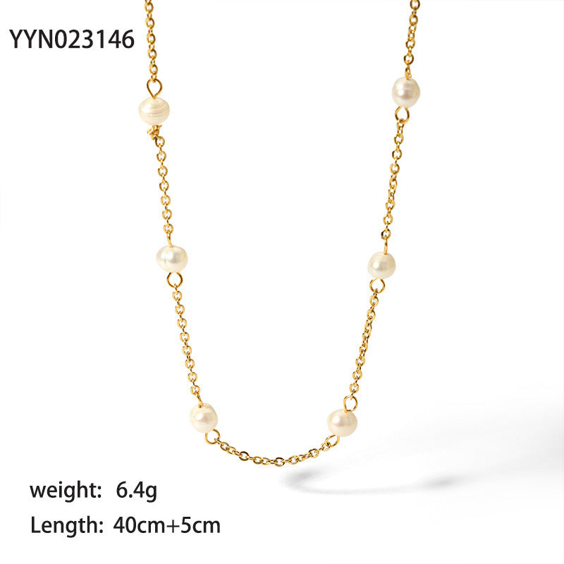 Pearl necklace
